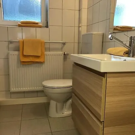 3 Ensingerstr. * Ulm